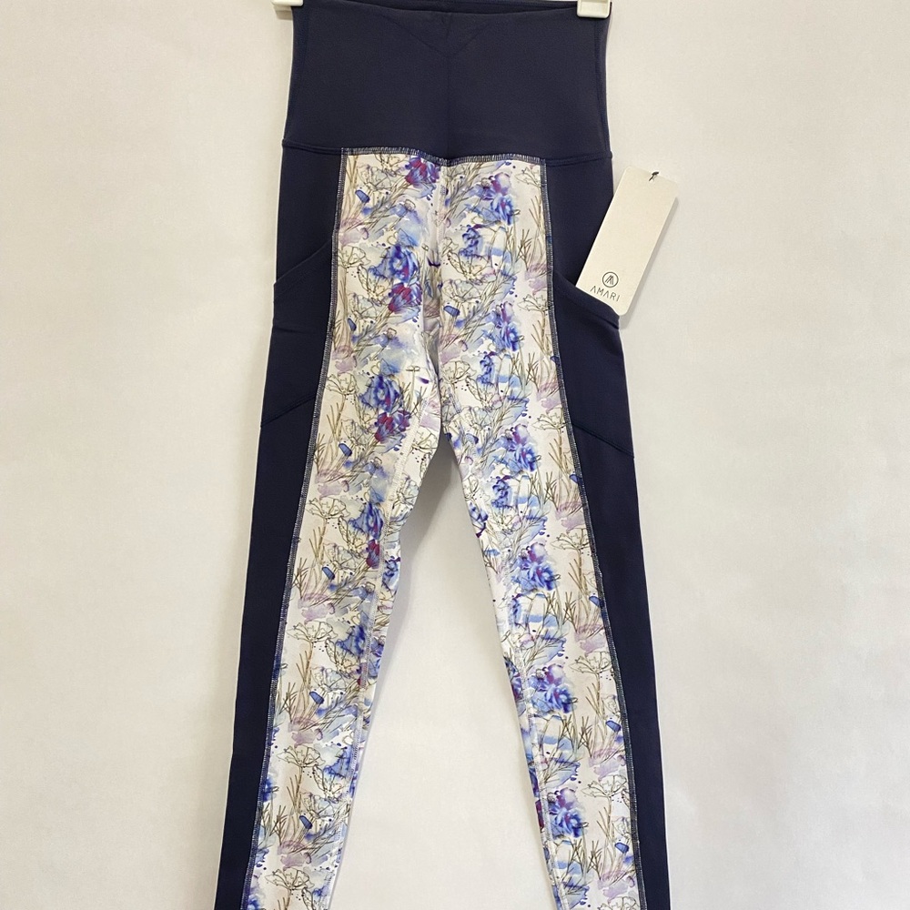 AMARI High Rise Leggings - Picture 6 of 6
